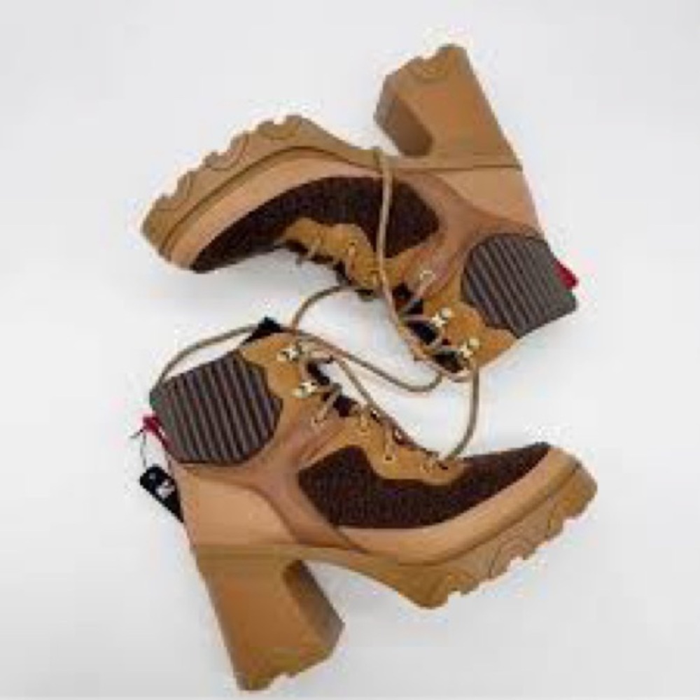 Sorel Womens Brex Chunky Heel Cozy Lace-Up Waterproof Bootie Size 9.5 NL4814-253 - Picture 2 of 3